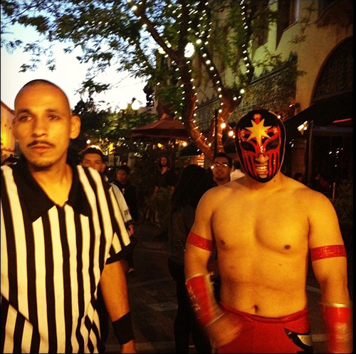 Lucha Libre on the front 2nd Street promenade 3