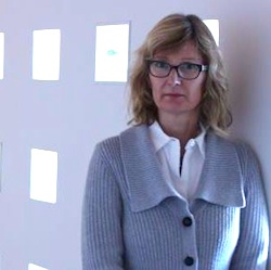 Portrait of Heather Lineberry